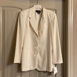 Liz Claiborne Cream Blazer NWT SIZE 12